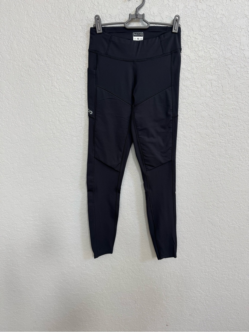 Oros women's black leggings size small